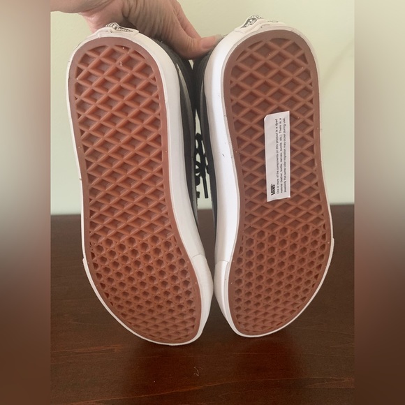 Vans Dark Grey Sk8 Hi Slim Zip - New without box - 7.5 men/9 women - Picture 7 of 7